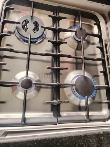 Stainless Steel with super 4-Burner Gas Cooktop and perfect over- Perfect Condition No.1 Brand Italy