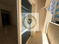 Undated cheque deposit, 1BR hall with balcony, large space, lively location near malls.