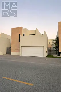 Distress deal | 4BR Villa for Sale | Nasma Residence