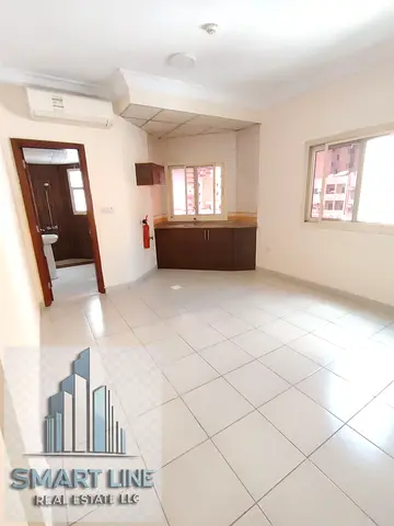 Huge offer studio with seplat ac family building ready to move rent only 17k