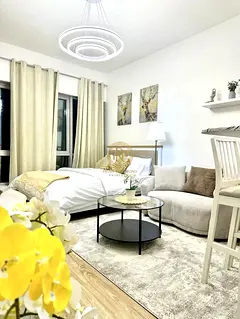 Move-In Ready Unit | Exclusive Fully Furnished &amp; Upgraded