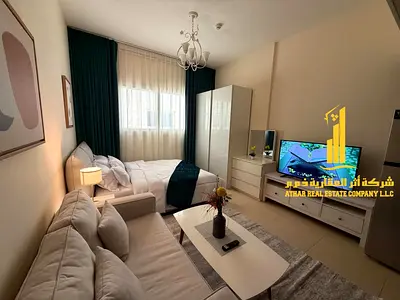 Luxurious, fully furnished studio apartment with brand new, high-end furniture in a prime location.