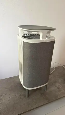 BLUEAIR DustMagnet 5240i Air Purifier