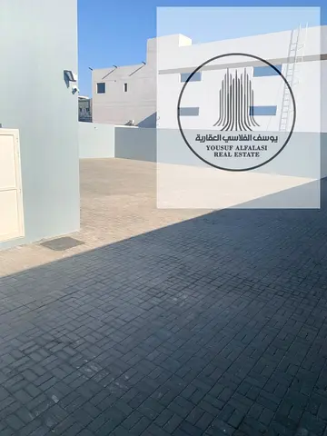 Industrial land for rent in Al Jurf Industrial Area 3, area 6700 sq ft