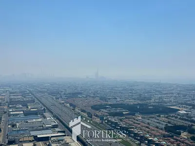 NEGOTIABLE | SEA VIEW | HIGH FLOOR