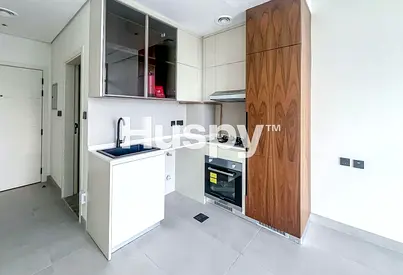 12 Cheques | Brand New | Near Metro