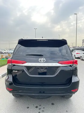 Toyota Fortuner EXR, миниатюра 4