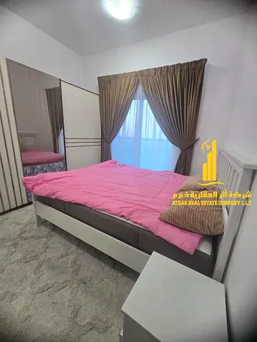 Fully furnished one-bedroom apartment ( 2 bathrooms ) with a hall, with balcony, including all services, with private parking.