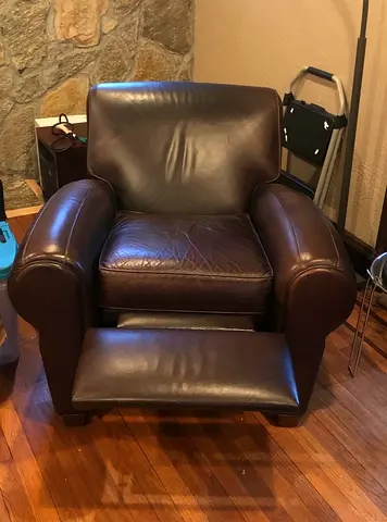 Pottery Barn Manhattan Roll Arm Leather Chair Recliner