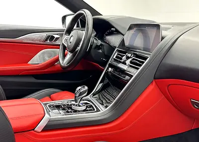 صورة 12 لـ 2020 BMW 8-SERIES
