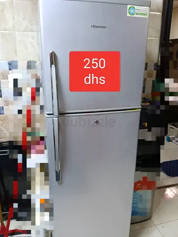 Hisense Top Freezer Refrigerator - Silver, Good Condition