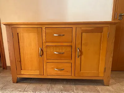 Solid British Oak Sideboard / Buffet with 2 Doors and 3 Drawers