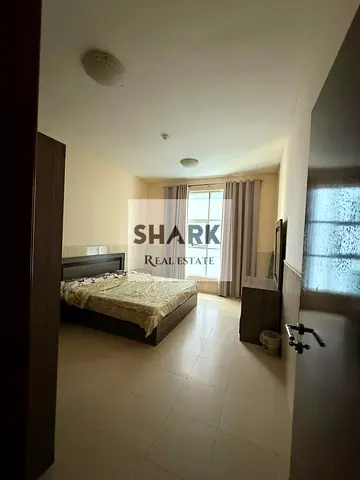 Furnished 1BR in City Tower with Parking