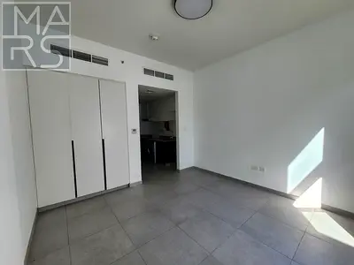 Studio apartment available for rent in Al jada
