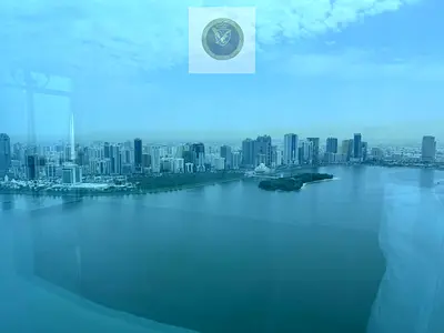 اكبر مساحة ثلاث غرف وصالة | اطلالة بحرية بانورامية | غرفة خادمة ماستر | الغرف ماستر | موزع غرف