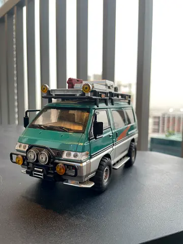 Collectible mini version toy Mitsubishi Delica off road camping van 1:24