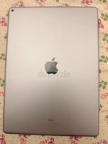 Apple iPad pro 12.9 1st gen 128 gb - Good Working Condition