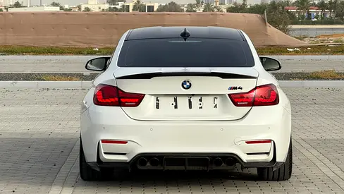 2018 BMW M4 缩略图 2