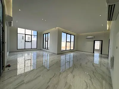 Brand New 4BR Villa | Private Majlis | Living
