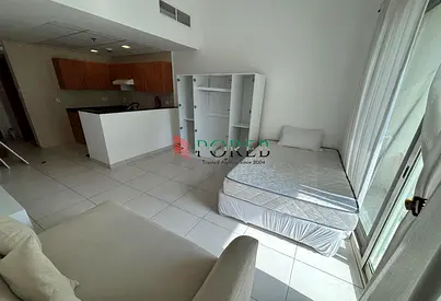 Vacant Mid-May | High Floor | Unfurnished