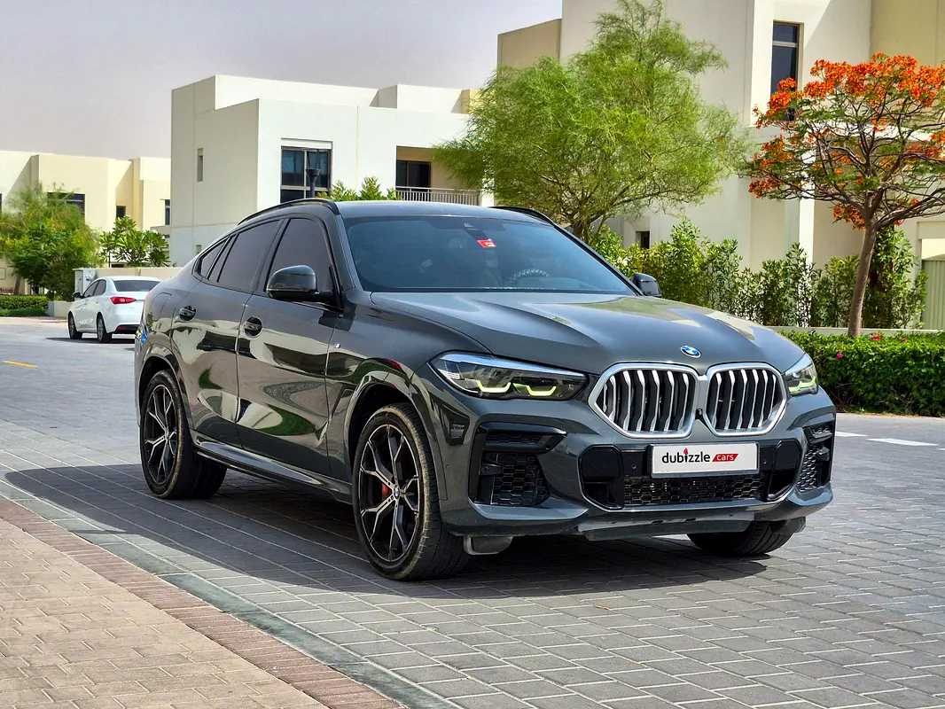 BMW X6 2022 — photo 1 of 16