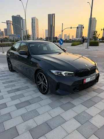 BMW 3-Series 330i 2023 GCC Specs