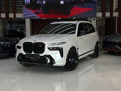 Brand New BMW X7 M60i Carbon package Full option