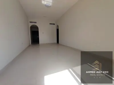 شقة غرفة وصالة أول ساكن في الروضة 3 شارع الشيخ عمار بتكييف مركزي وبلكونة بإطلالة مفتوحة ومساحة كبيرة موقع مميز وقريب من الخدمات ومناسبة للسكن