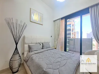 FURNISHED | COMMUNITY VIEW | READY TO MOVE