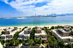Panoramic Sea View | 4 BHK + Maid | Huge Layout