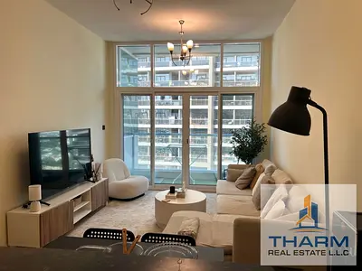SOPHISTICATED ONE BEDROOM APARTMENT
