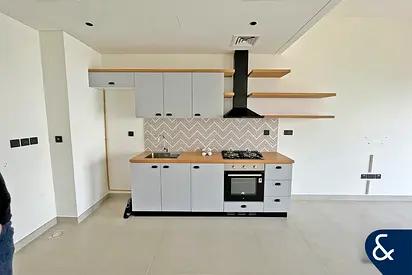 Unfurnished | Available | 1 Bed Apartment