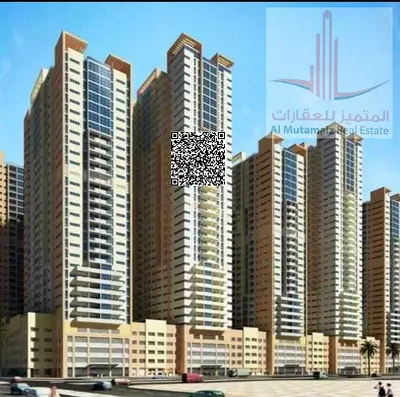 👑✨ شقة عائلية فاخرة غرفتين وحمامين مع باركن مجاني وبلكونة في أبراج عجمان ون الرائدة ✨👑