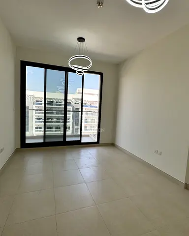 BRAND NEW 1 BED APARTMENT | SPACIOUS