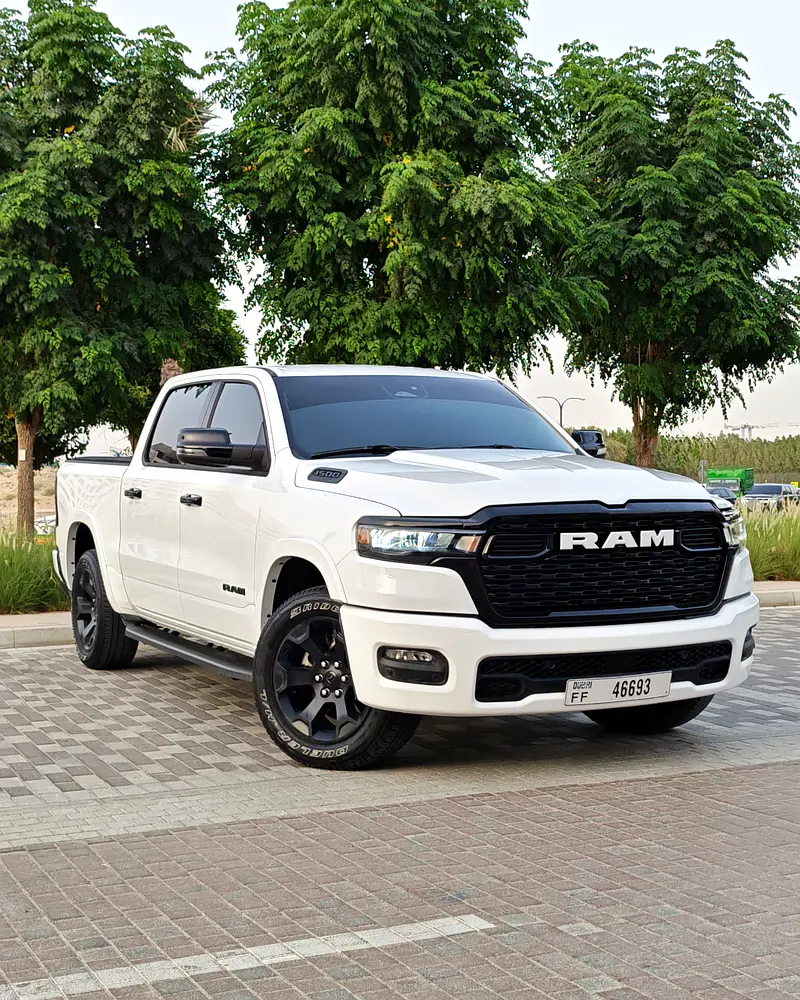 Dodge Ram 2025 — photo 1 of 20