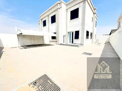 Brandnew Huge Size 5BR Modern Twin Villas All Master bedroom near Community