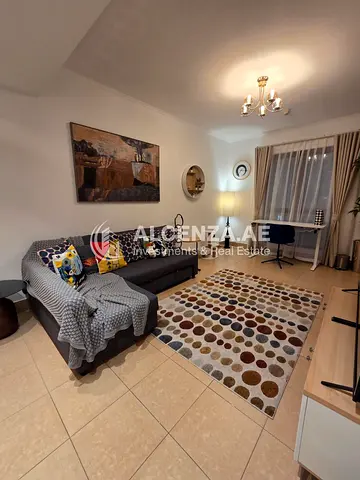 Fully Furnished | Upgraded | Low Floor