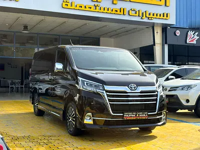 Toyota Granvia Premium 2023 MODEL - GCC SPECIFICATION
