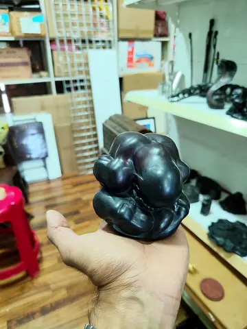 Black Resin Weeping Buddha Statue - 10cm Shy Yogi/Orang Malu Figurine for Zen Home Decor  Meditatio