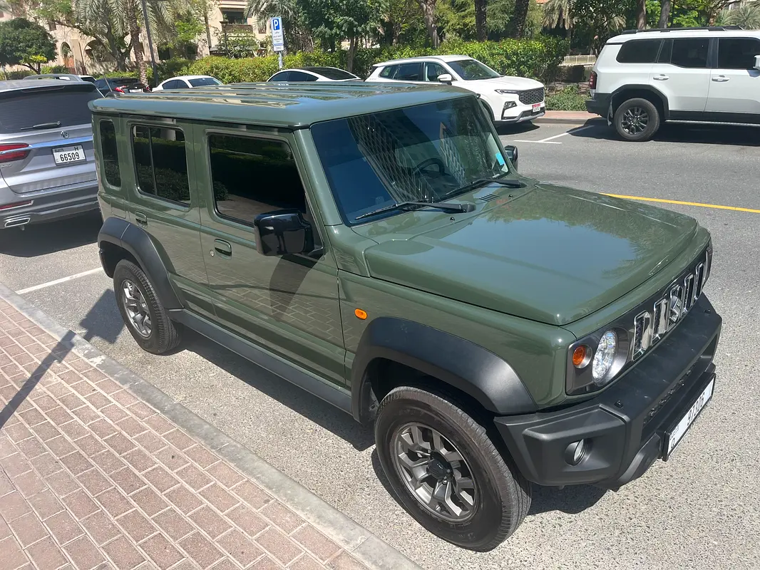 Suzuki Jimny 2026 — photo 1 of 7