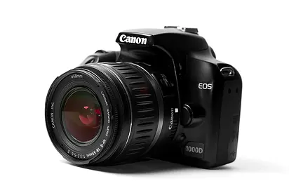 Canon EOS 1000D with 18-55mm lens