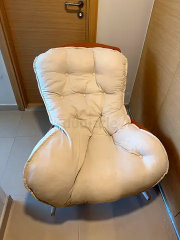 lazy Comfortable Tufted Lounge Chair with Wood Frame