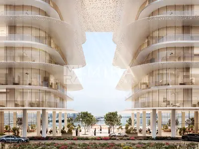 Marina View I Beachfront Living I High ROI