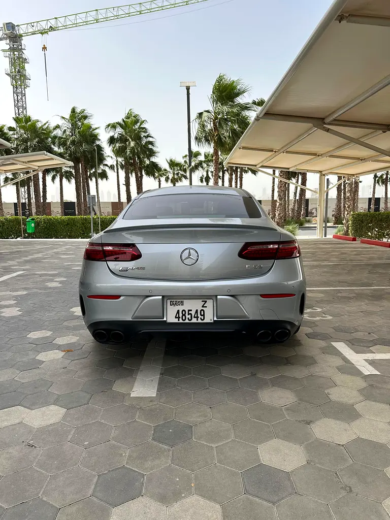 Mercedes-Benz E-Class 2023 — photo 1 of 12