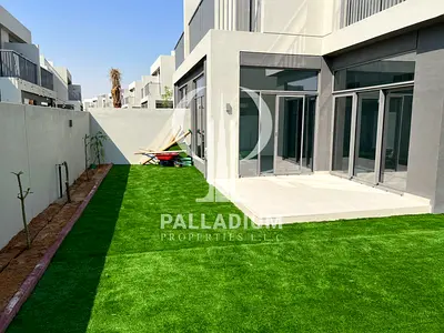 Vacant | Landscaped | Spacious Layout