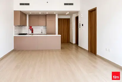 Vacant | Unfurnished | Chiller free