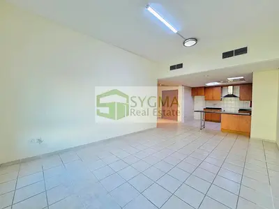 VACANT | NEAR METRO l MAIDS ROOM | lowest price