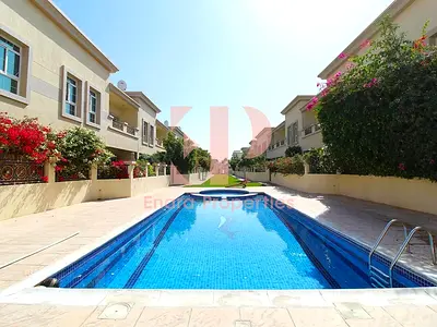 Beautiful Spacious Villa l Sharing Pool And Gym