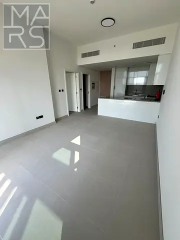 شقة جديدة بغرفة نوم واحدة | سكن فاخر من فئة 5 نجوم | بإطلالة على المسبح