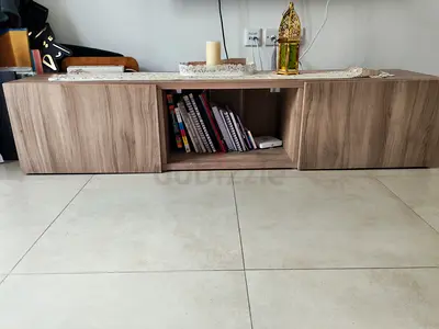 Tv unit